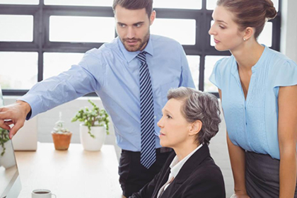 欠款不还，可否依法起诉朋友？